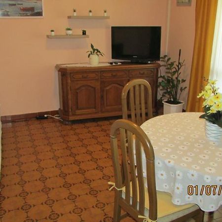 Apartment Tomy Trogir Exterior photo