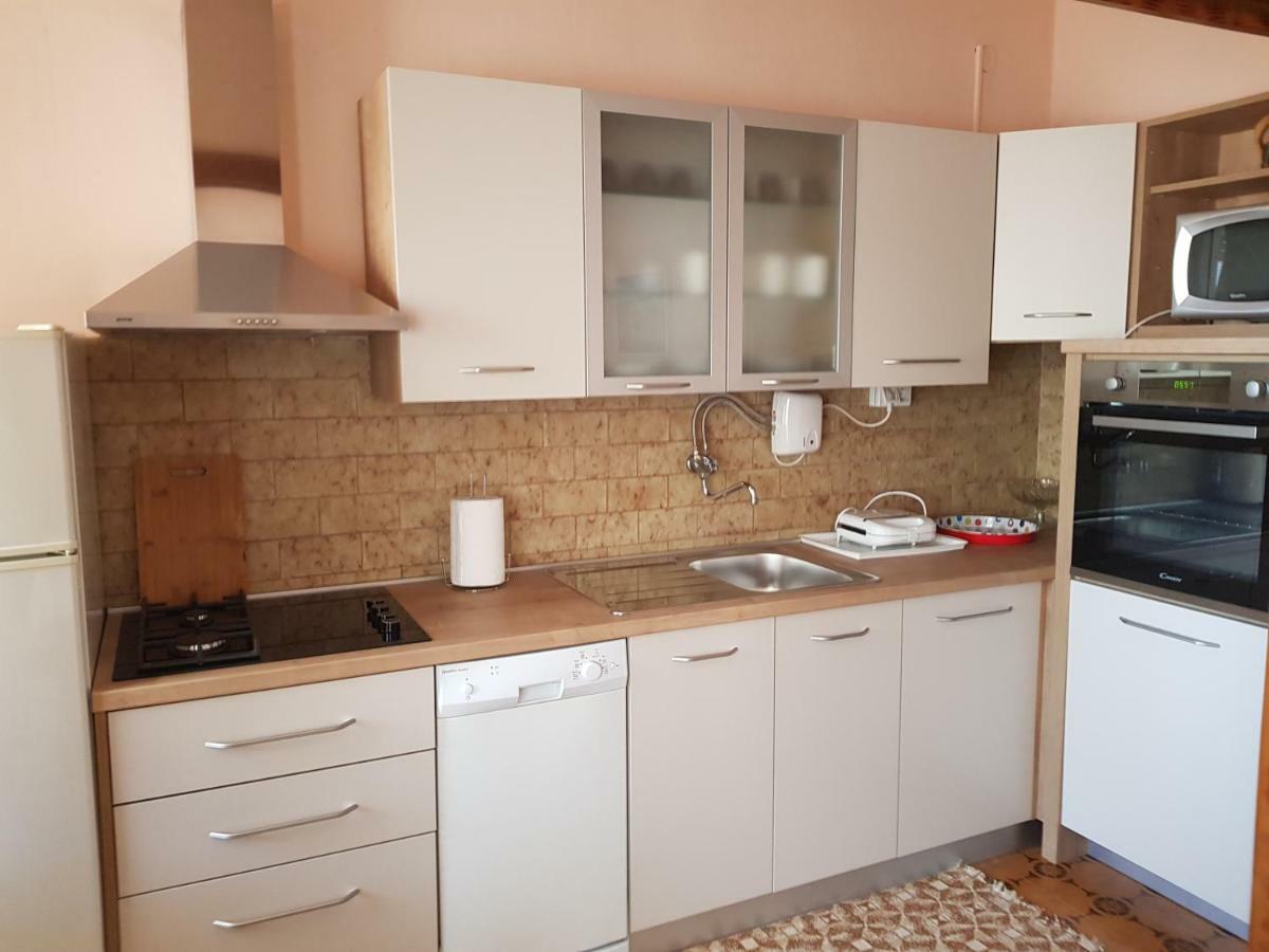 Apartment Tomy Trogir Exterior photo