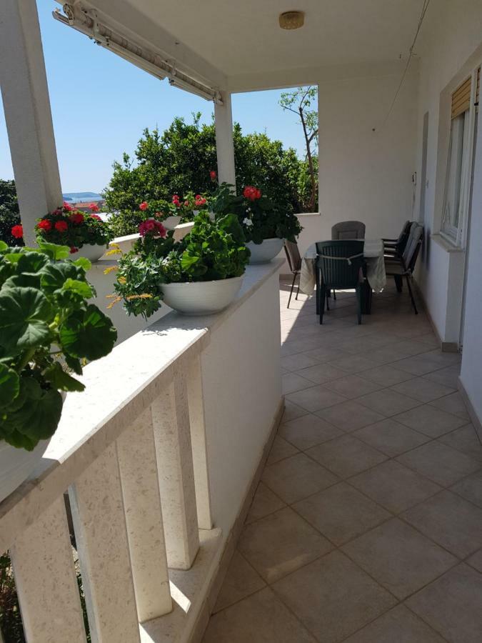 Apartment Tomy Trogir Exterior photo